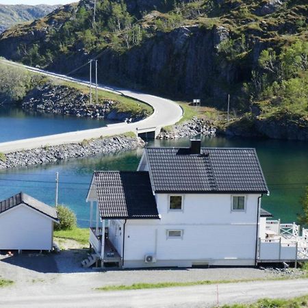 Seafront Holiday Home Close To Reine, Lofoten Sund  Bagian luar foto